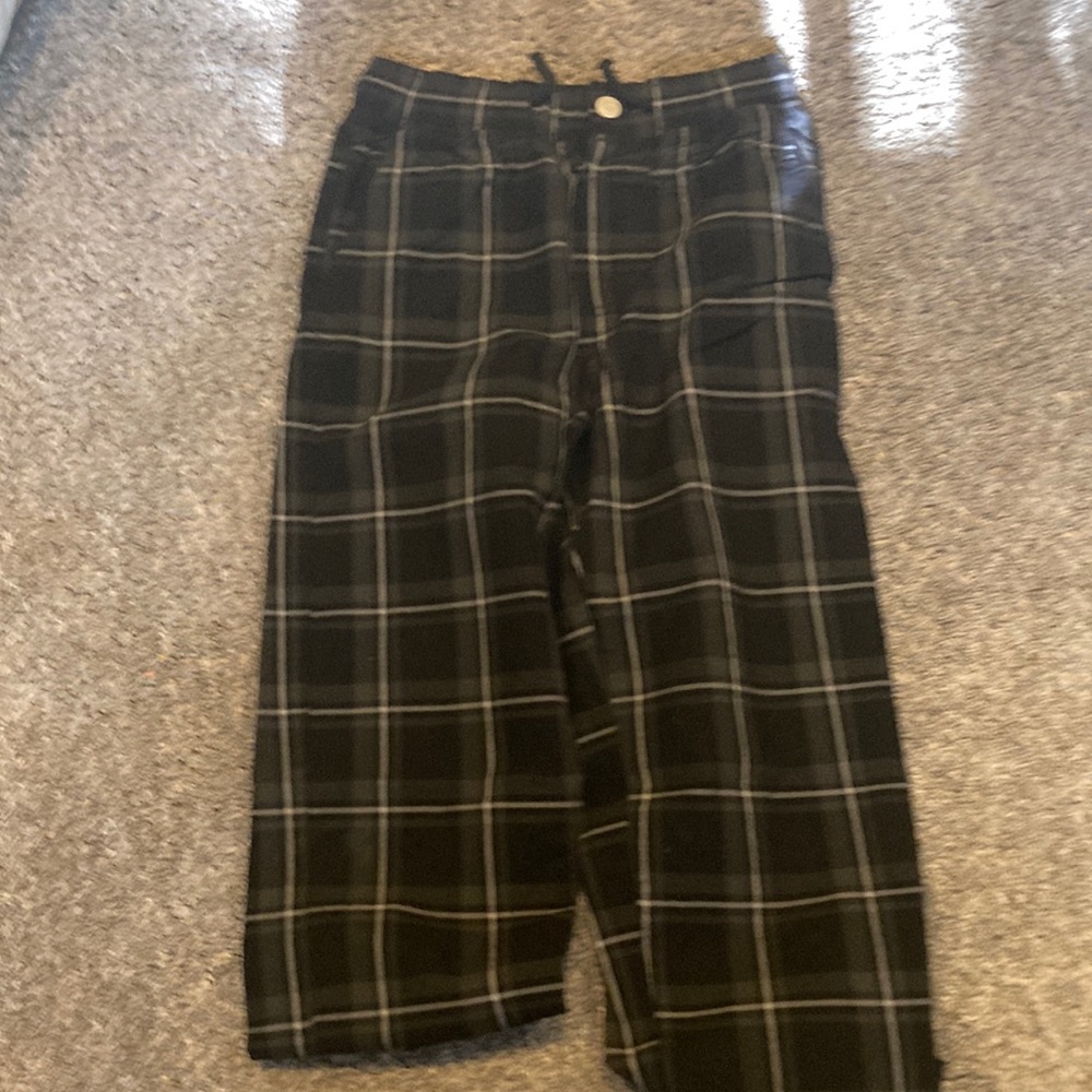 Black and white jeans
